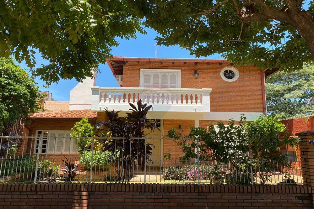 CASA EN LAMBARE ZONA EX CARACOL Ref J6ED14 Infocasas Py