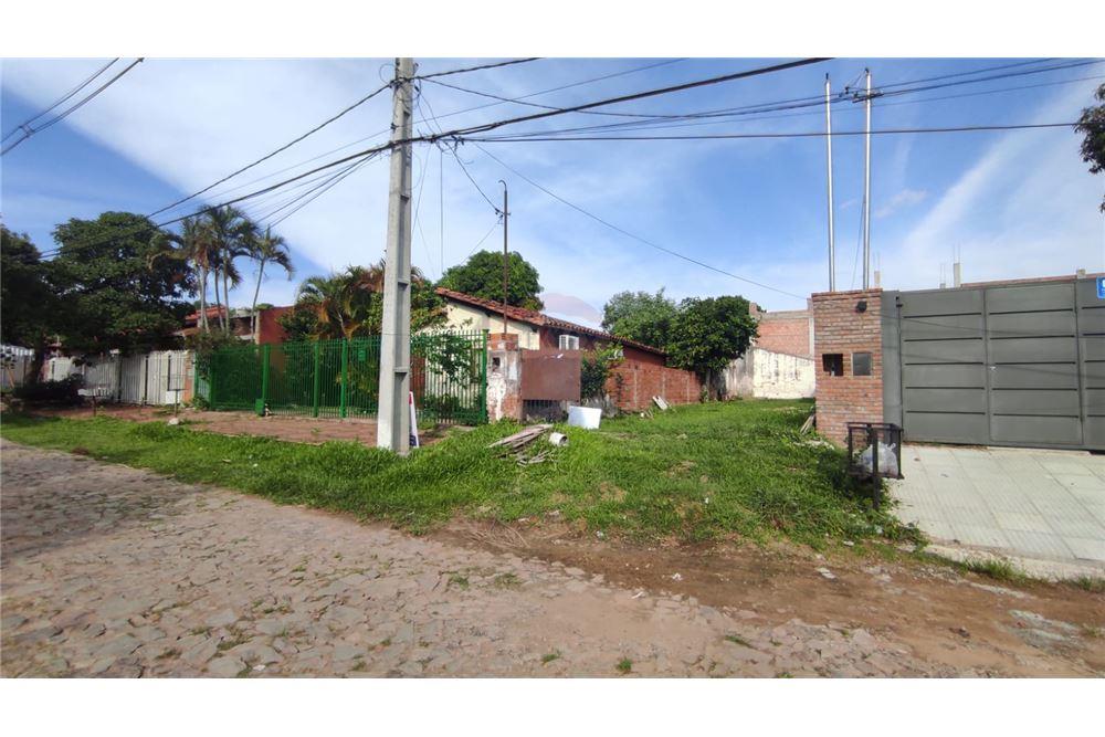 Vendo Terreno Ideal Para Duplex En Lambare Ref Ufa F Infocasas Py