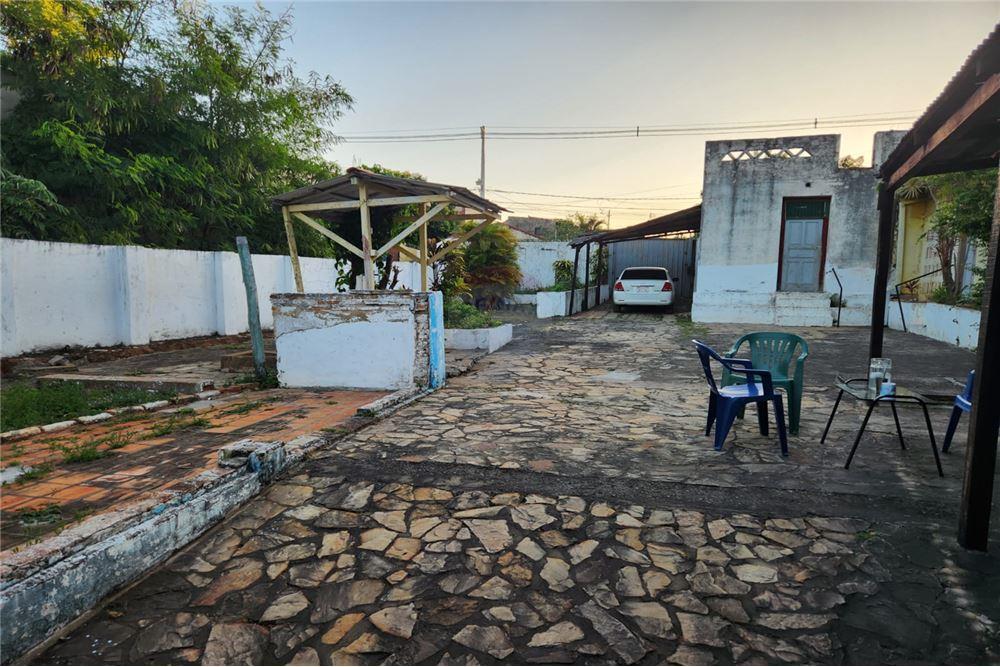 VENDO TERRENO CON CASA A DEMOLER O REFACCIONAR Ref D2AB8D Infocasas