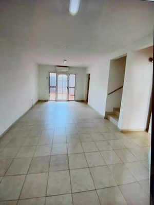 Alquilo Duplex Zona Fernando De La Mora UTC O Eco Escuela Ref W34380