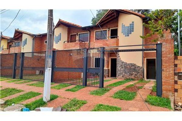 Vendo Duplex En Lambare Ref I3C2E2 Infocasas Py