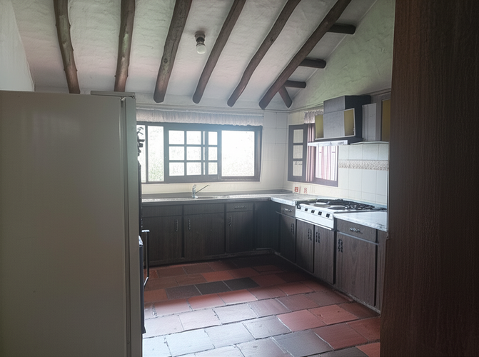 Casa de 3 alcobas en venta en Cerros De Niza, Bogotá, 577 m² · foto 10 de 24