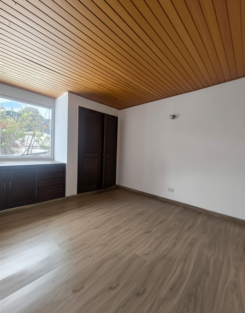 Casa en venta en Santa Ana Oriental, Bogotá · foto 18 de 24