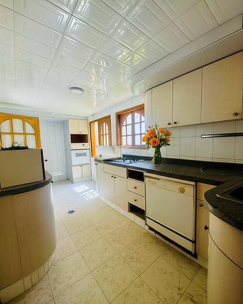 Casa de 5 alcobas en venta en Santa Ana Centro Comercial Boutique, Bogotá, 193 m² · foto 18 de 24