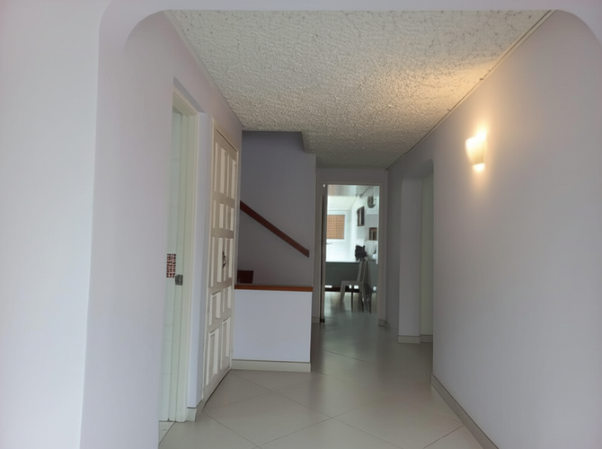 Casa de 4 alcobas en venta en La Floresta, Bogotá, 280 m² · foto 7 de 24