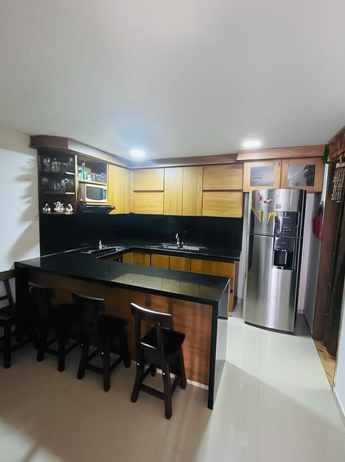 Casa de 5 alcobas en venta en La Industrial, Marinilla, 189 m² · foto 3 de 10