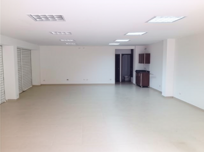 Local en arriendo en Junin, Cali, 229 m² · foto 2 de 4