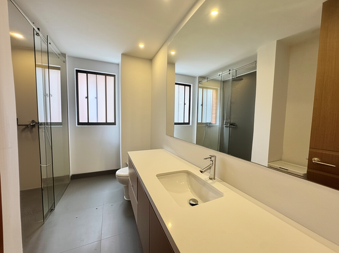 Apartamento en venta en Santa Barbara, Bogotá · foto 11 de 12