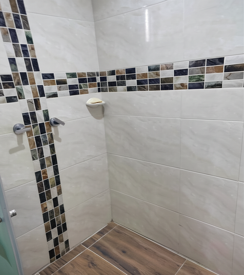 Apartamento de 2 alcobas en venta en Cabañas, Bello, 84 m² · foto 2 de 17