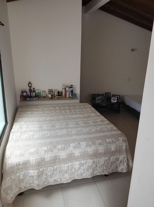 Apartamento de 2 alcobas en venta en Cabañas, Bello, 84 m² · foto 5 de 17