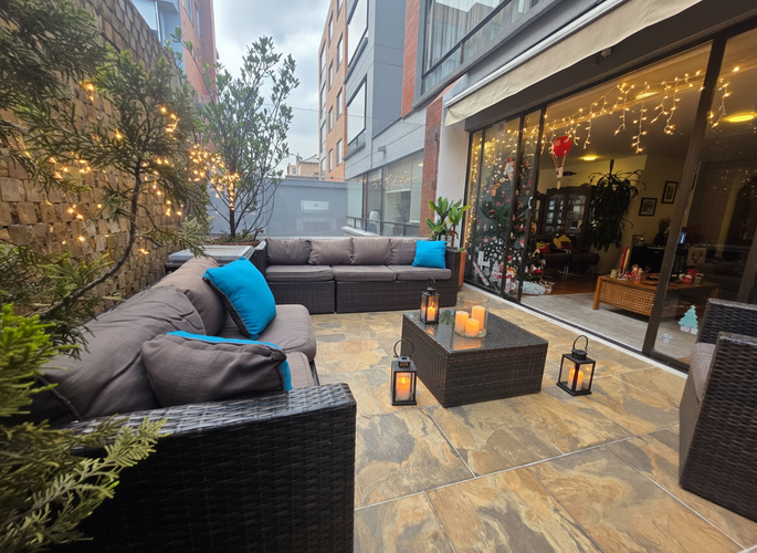 Apartamento de 3 alcobas en venta en Santa Barbara, Bogotá, 238 m² · foto 8 de 16