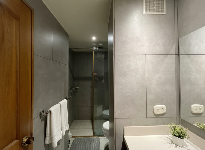 Apartamento de 3 alcobas en venta en Santa Barbara, Bogotá, 238 m² · foto 13 de 16