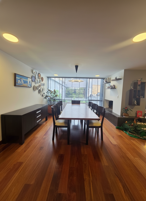 Apartamento de 3 alcobas en venta en Santa Barbara, Bogotá, 238 m² · foto 3 de 16