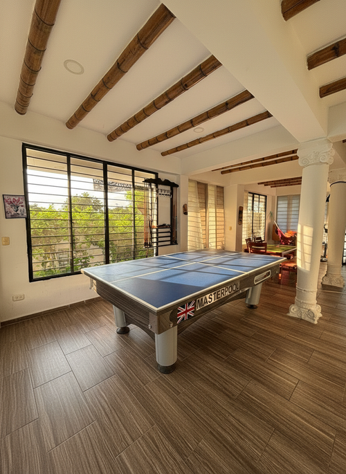 Casa de 5 alcobas en venta en Ricaurte, 266 m² · foto 6 de 24