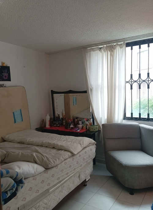 Apartamento de 3 alcobas en venta en Uaecd 007, Soacha, 43 m² · foto 12 de 19