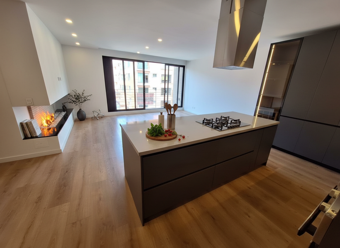 Apartamento de 3 alcobas en venta en Chicó Navarra, Bogotá, 147 m² · foto 4 de 24