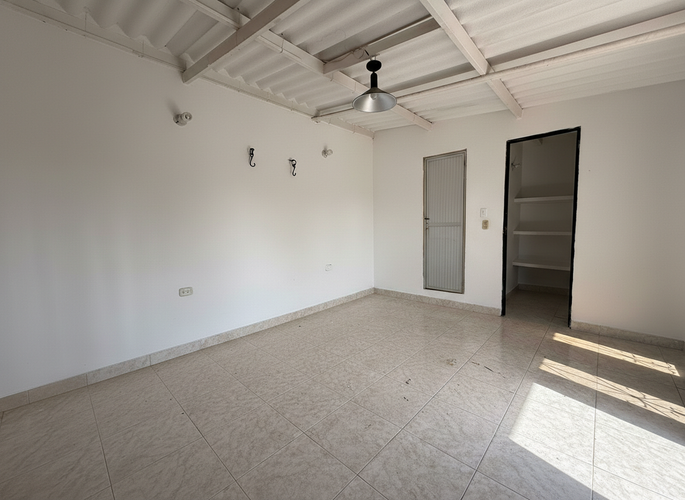 Casa de 4 alcobas en venta en Ricaurte, 148 m² · foto 19 de 24