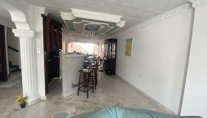Casa de 5 alcobas en venta en Nueva Fontana, Bucaramanga, 255 m² · foto 4 de 24