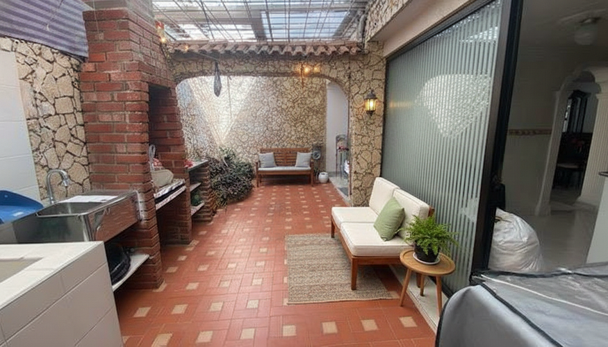 Casa de 5 alcobas en venta en Nueva Fontana, Bucaramanga, 255 m² · foto 10 de 24