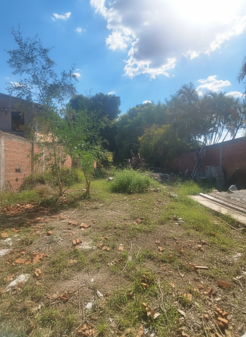 VENDO AMPLIO TERRENO BARRIO JARA — foto 2