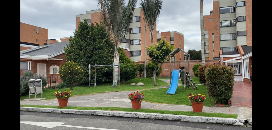 Apartamento de 3 alcobas en venta en El Recreo De Los Frailes, Bogotá, 74 m² · foto 4 de 24