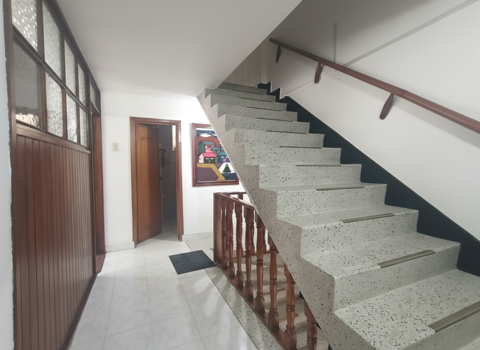 Casa de 5 alcobas en venta en Trinidad Galan, Bogotá, 295 m² · foto 7 de 13