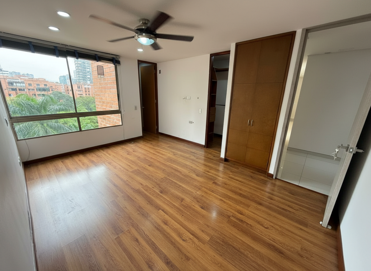 Apartamento en arriendo en Milla De Oro, Medellín · foto 6 de 24