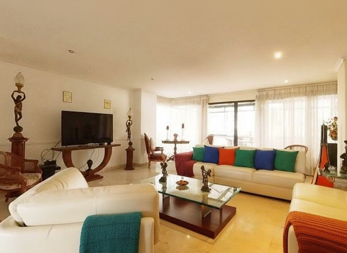 Apartamento de 3 alcobas en venta en El Poblado, Medellín, 175 m² · foto 3 de 15