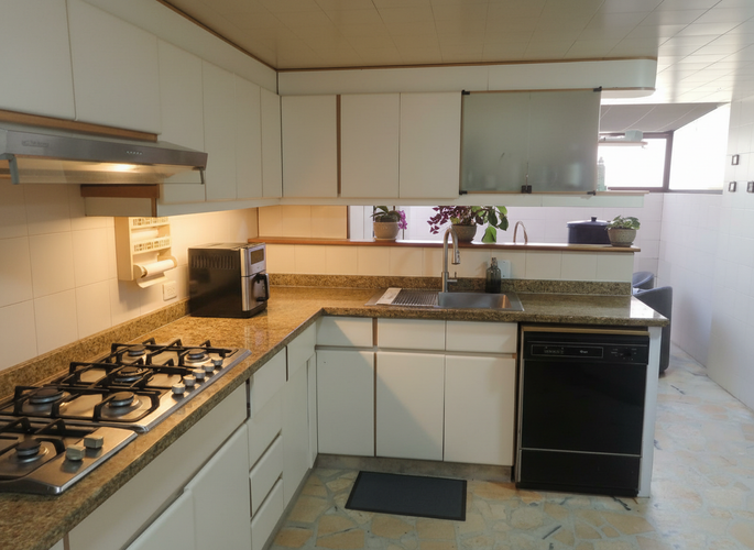 Casa de 5 alcobas en venta en Casa Blanca, Bogotá, 389 m² · foto 6 de 24