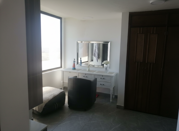 Casa de 5 alcobas en venta en Casa Blanca, Bogotá, 389 m² · foto 12 de 24
