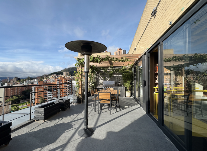 Apartamento en venta en Chapinero Alto, Bogotá · foto 2 de 18