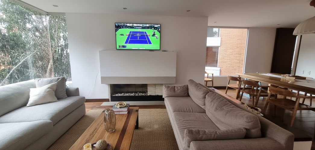 Apartamento de 3 alcobas en venta en Bosque Medina, Bogotá, 190 m² · foto 2 de 24