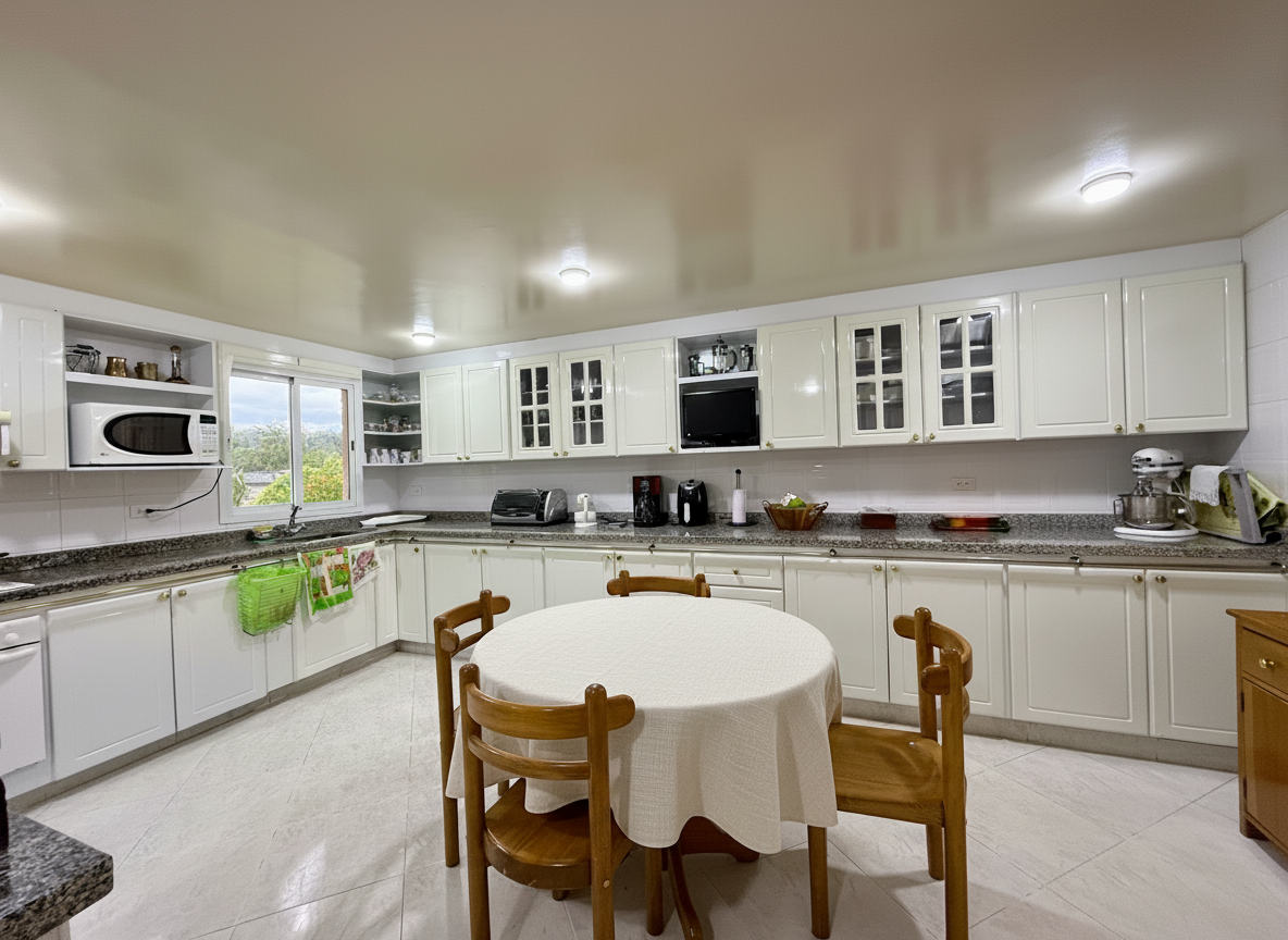 Apartamento en venta en Santa Barbara, Bogotá · foto 11 de 23