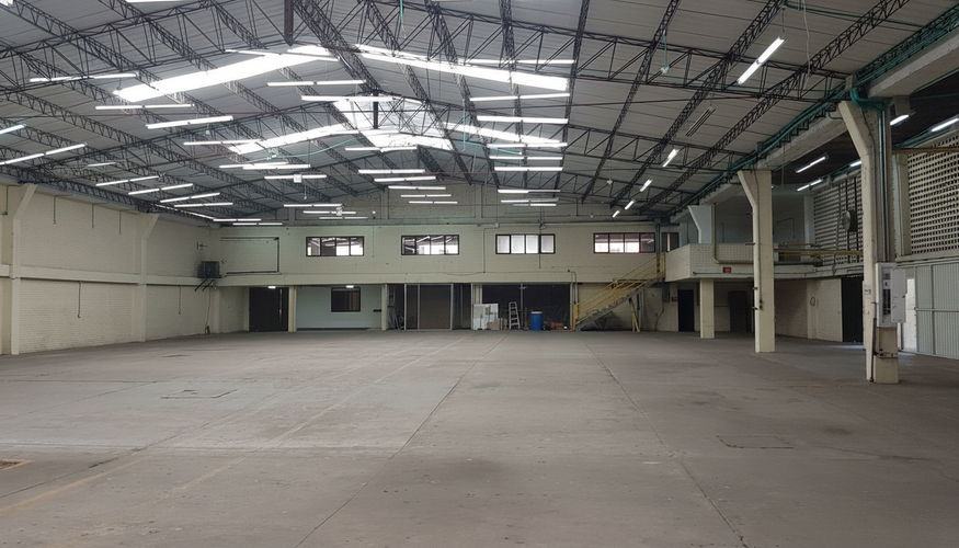 Bodega en arriendo en Zona Industrial, Yumbo, 1500 m² · foto 2 de 24