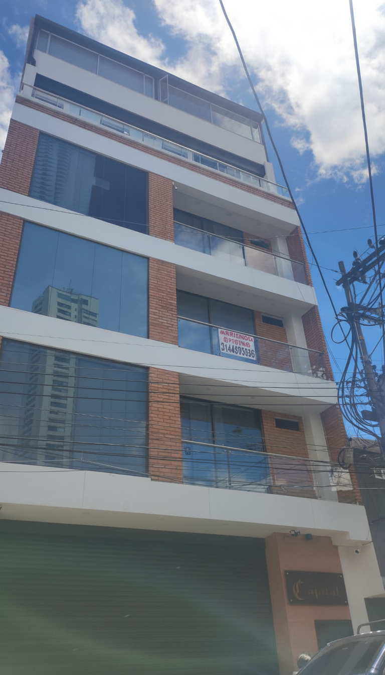 Oficina en Arriendo en Granada norte, Bogotá