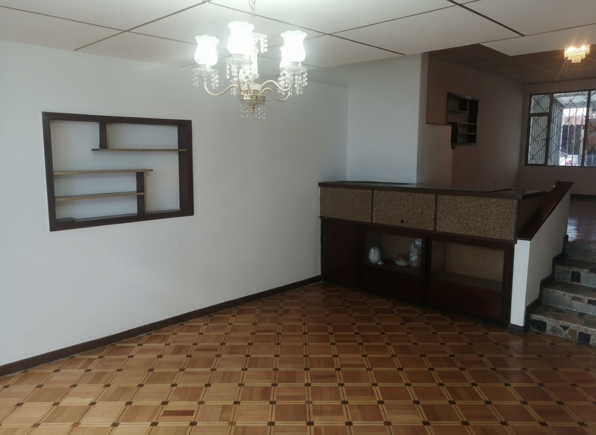 Casa en venta en Modelia, Bogotá · foto 3 de 23