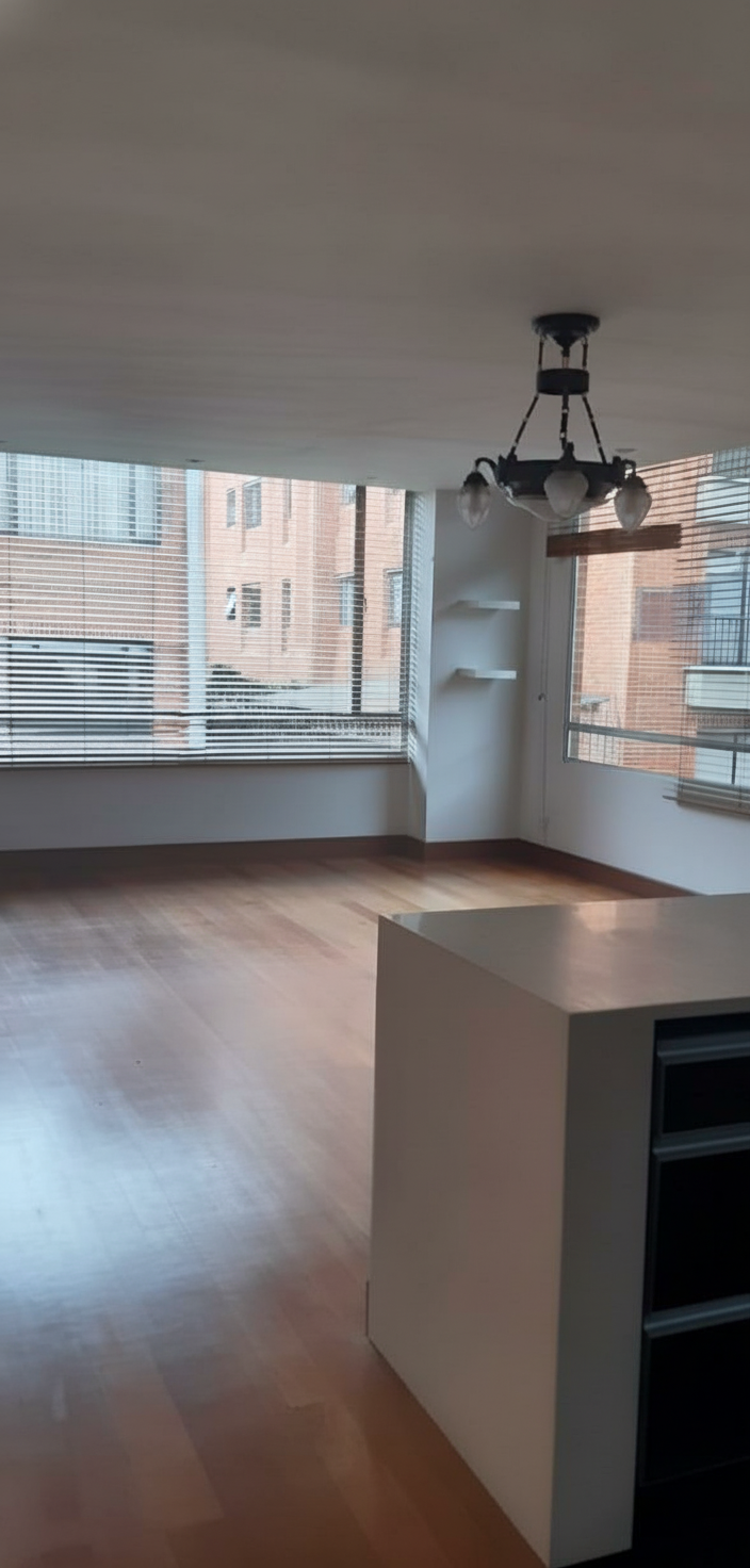 Apartamento en arriendo en Chico Norte, Bogotá · foto 2 de 20
