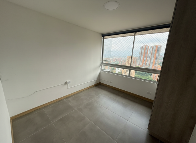 Apartamento en venta en Castropol, Medellín · foto 8 de 22