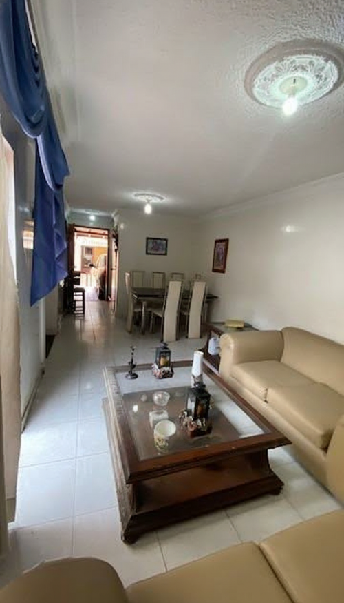 Casa de 4 alcobas en venta en Conjunto Residencial Versalles I, Floridablanca, 168 m² · foto 5 de 24