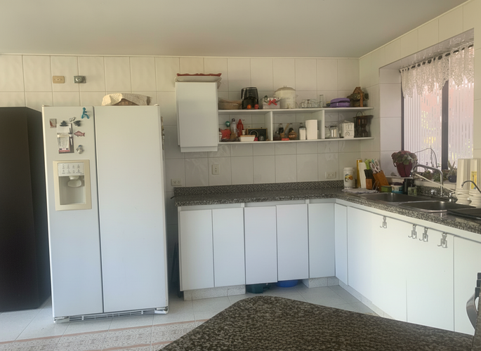 Casa de 5 alcobas en venta en San Jose De Bavaria, Bogotá, 223 m² · foto 10 de 24