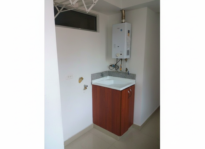 Apartaestudio en venta en Britalia, Bogotá, 37 m² · foto 8 de 12