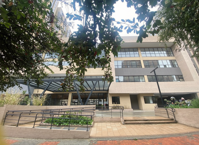 Apartaestudio en venta en Colina Campestre, Bogotá, 28 m² · foto 2 de 8