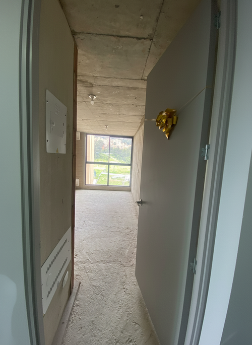 Apartaestudio en venta en Colina Campestre, Bogotá, 28 m² · foto 3 de 8