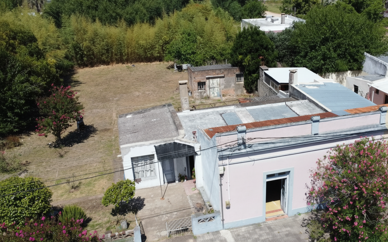 CASA EN AIGUA, 2 DORMITORIOS, 1 BAÑO, GALPON, AMPLIO TERRENO