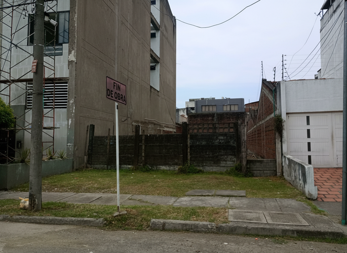Lote en venta en La Flora, Cali, 278 m² · foto 6 de 18