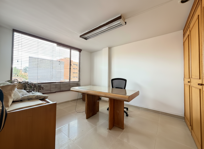 Apartamento de 2 alcobas en venta en Emaus, Bogotá, 133 m² · foto 4 de 11