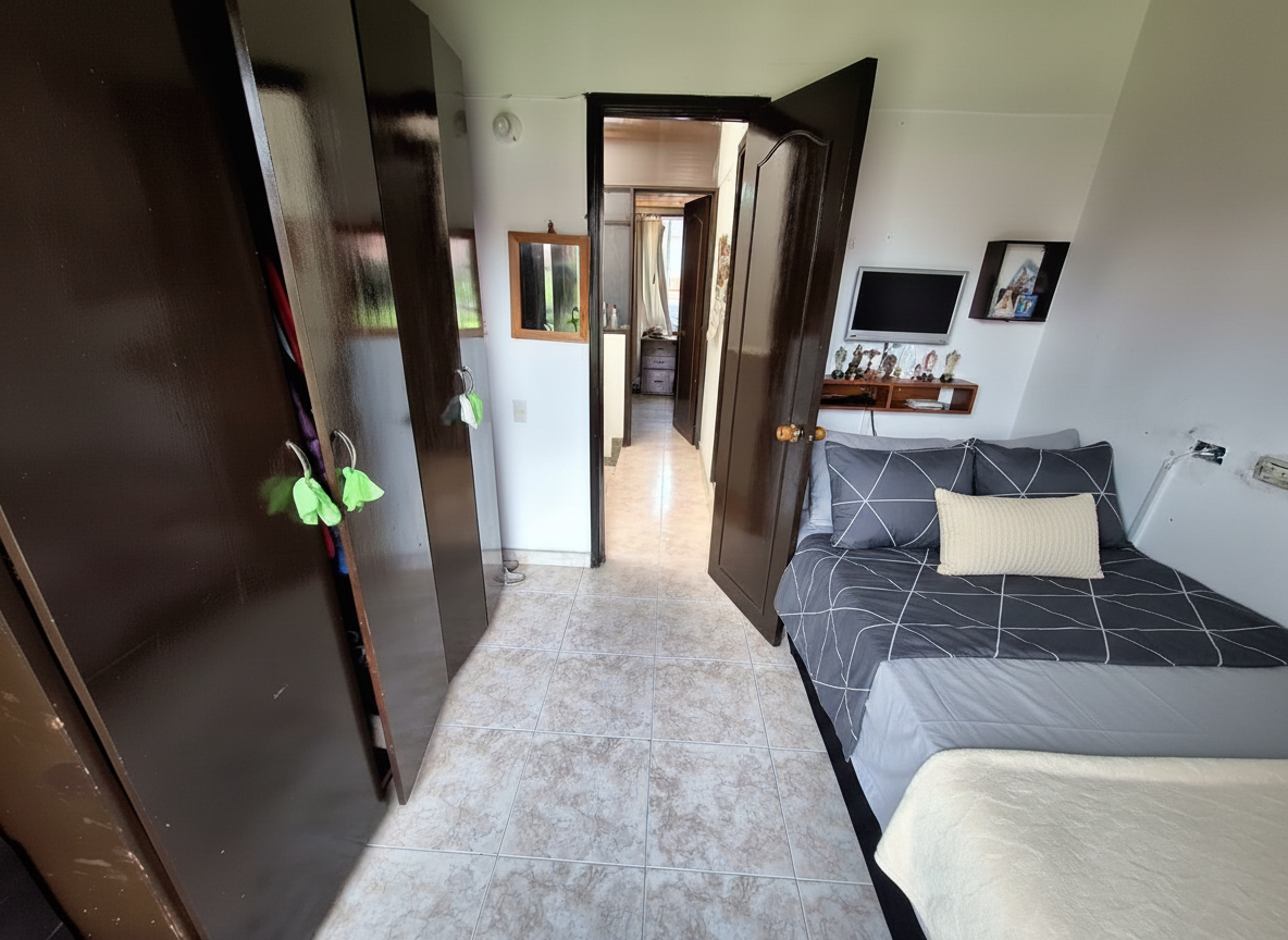 Casa en venta en Villa Alsacia, Bogotá · foto 11 de 23