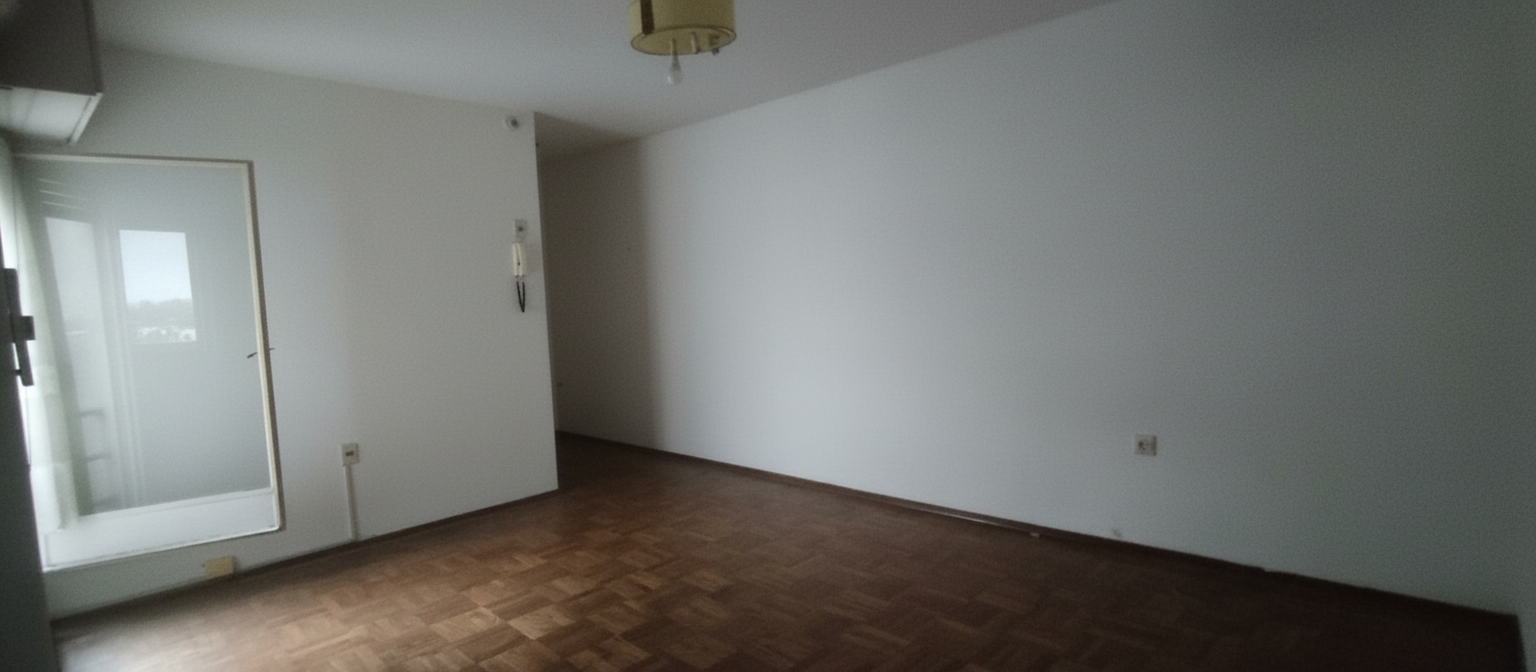 SE VENDE!!! OPORTUNIDAD!!! Amplio Apartamento En La Unión. Prox A Av. 8 De Octubre - Fler