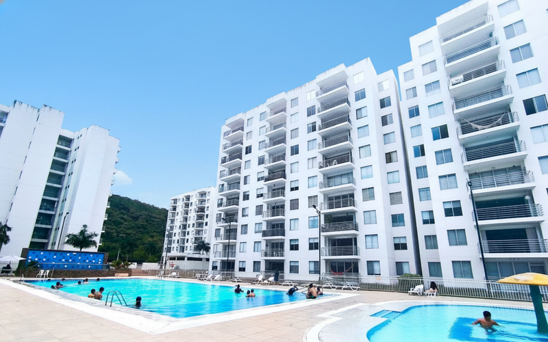 Apartamento de 3 alcobas en venta en Aqualina Orange, Girardot, 78 m² · foto 13 de 19