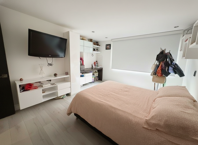 Apartamento de 3 alcobas en venta en Santa Barbara Occidental, Bogotá, 170 m² · foto 6 de 17